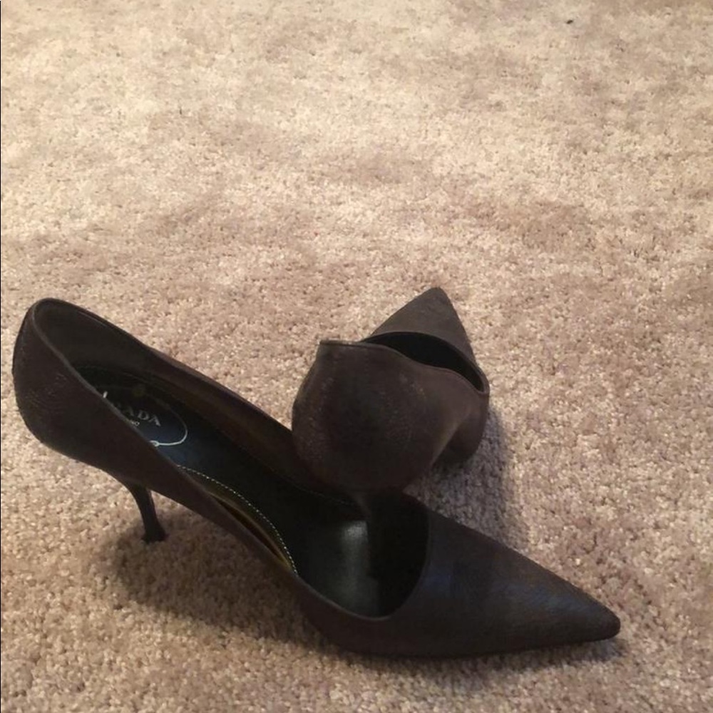 Prada Pumps - image 3